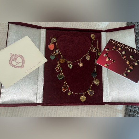 JOAN RIVERS HEARTS & FLOWERS CHARM NECKLACE WITH ALL 19 CHARMS - Picture 2 of 8
